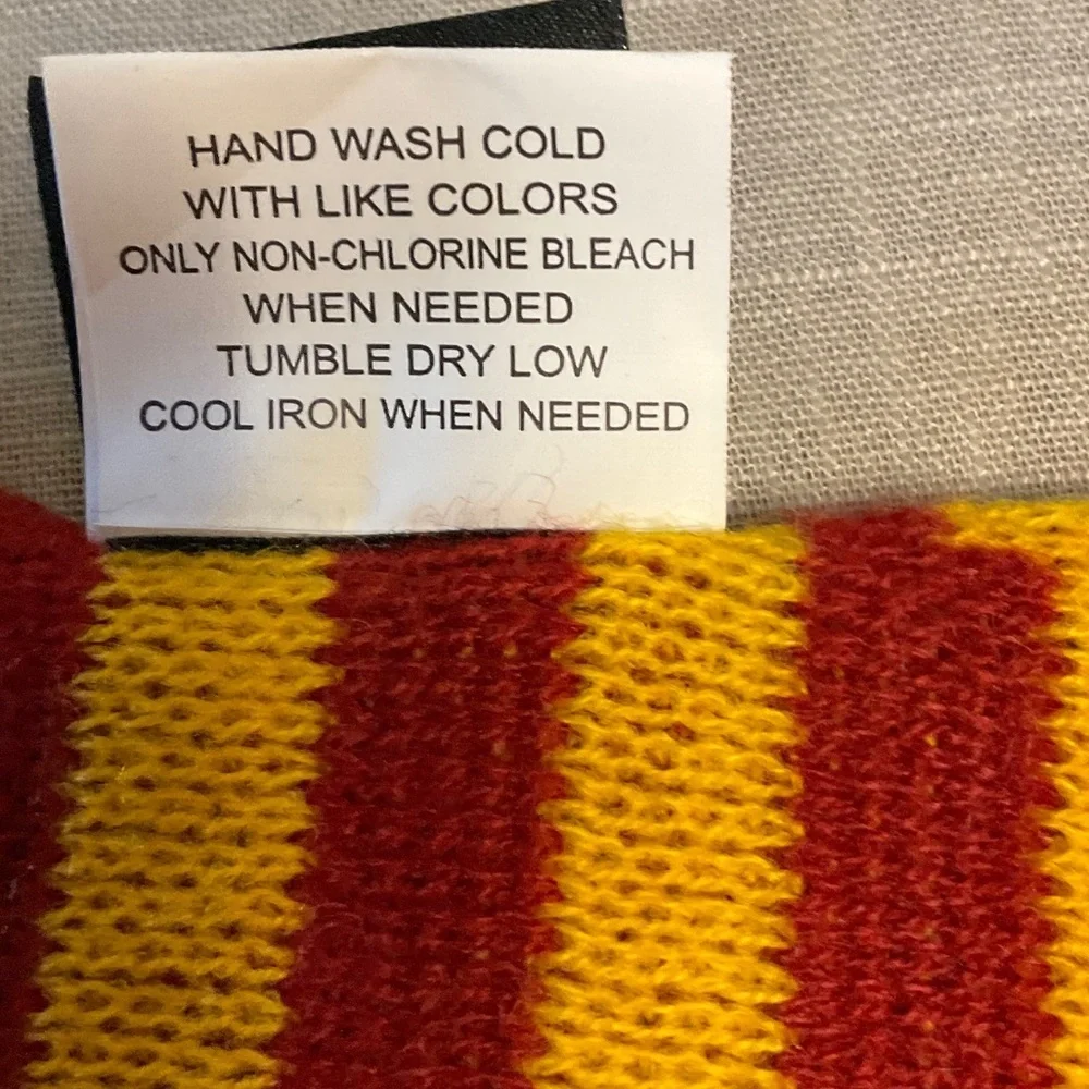 Warner Bros. Gryffindor Red and Gold Scarf